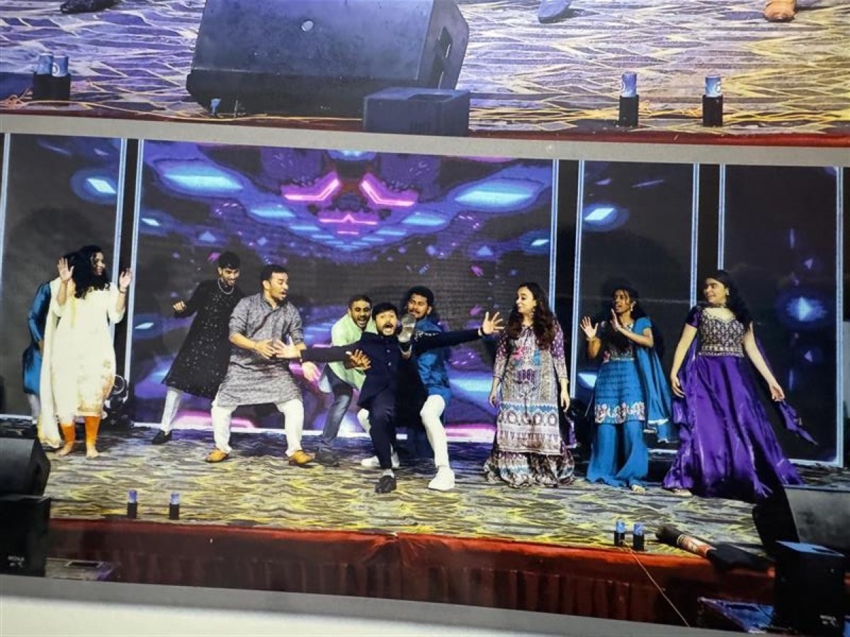 Sangeet night dance performance by Zealots Dance Crew Hyderabad